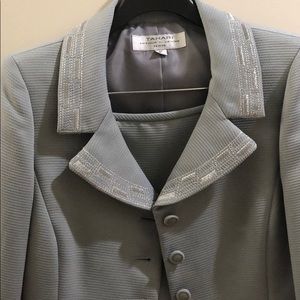 NWT Tahari 2 Piece Suit